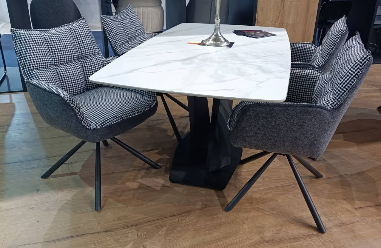 Blagovaonska stolica Ringo Bijelo-crno