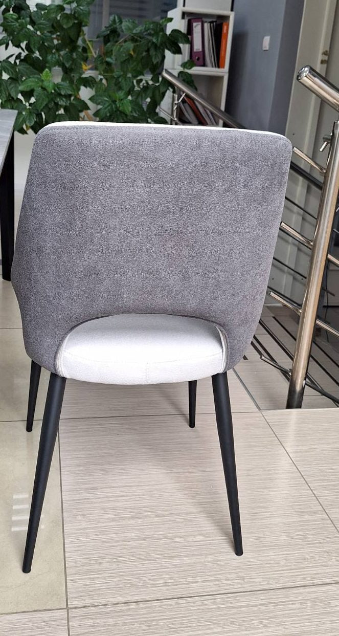 Blagovaonska stolica B2613